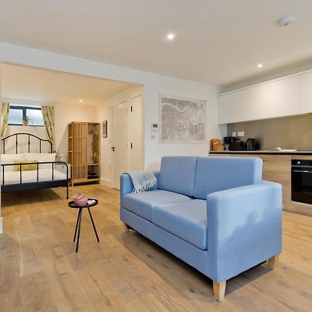 Luxury One Bedroom Greenwich Studio Apartment Near Canary Wharf By Underthedoormat London Kültér fotó